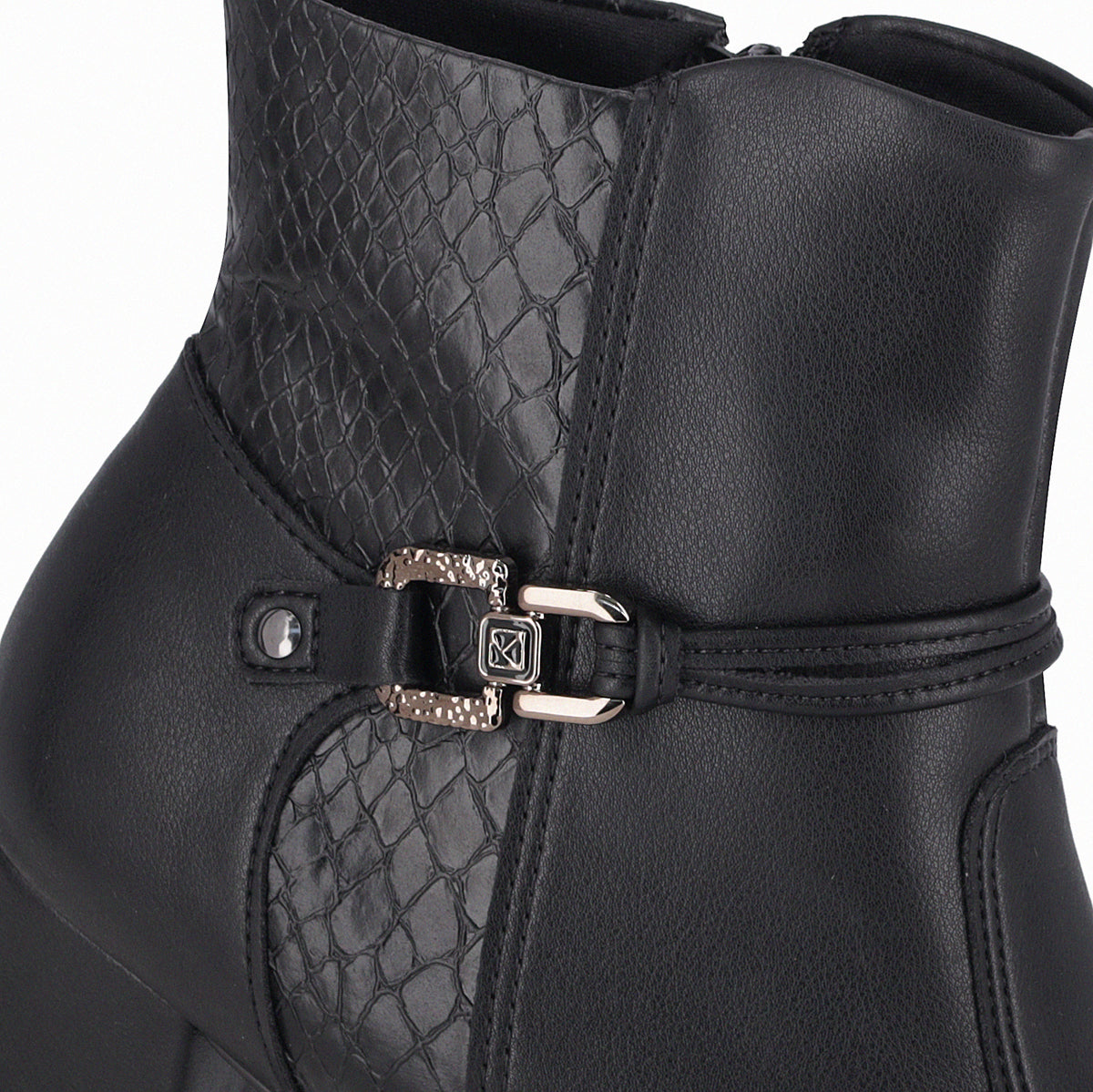Bota Mujer Negro Laura Piccadilly