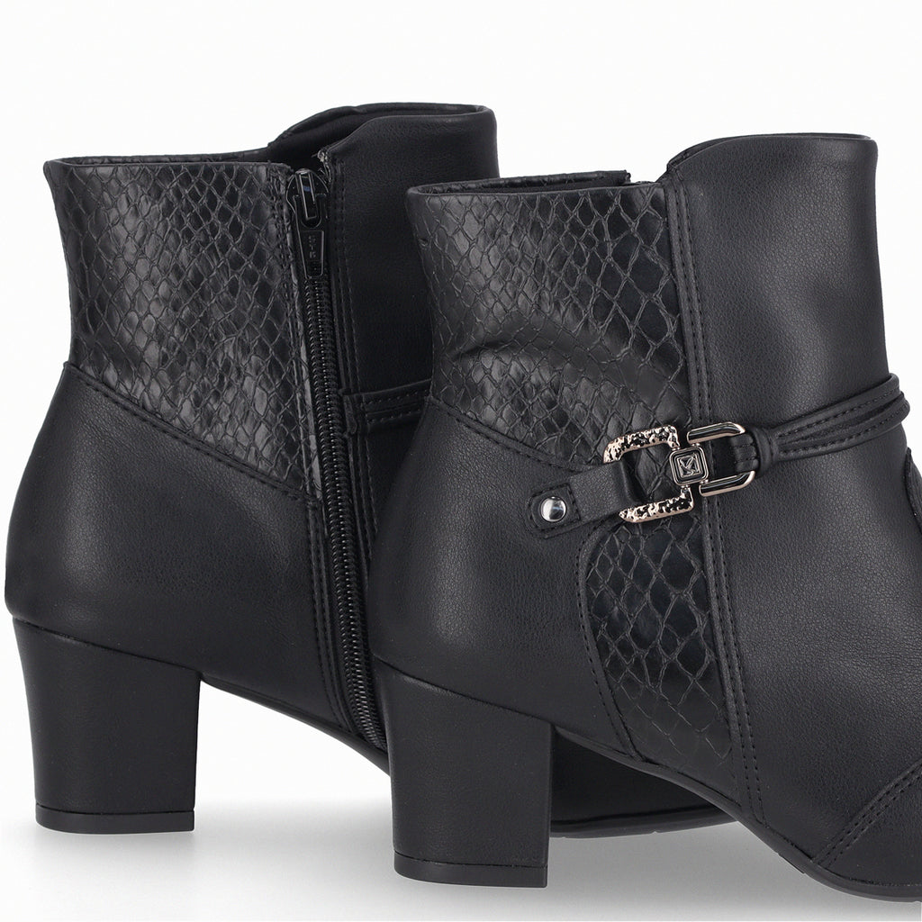 Bota Mujer Negro Laura Piccadilly