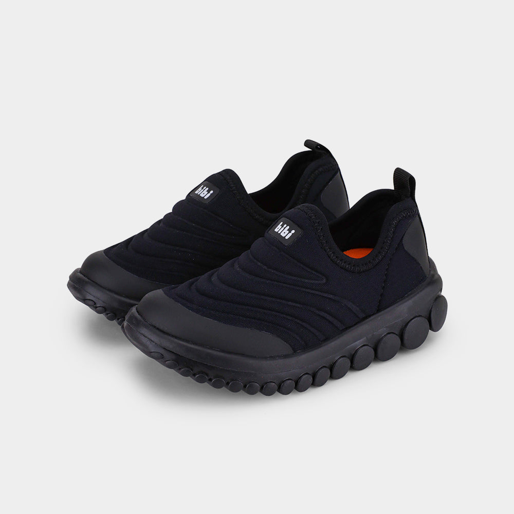Zapatilla Infantil Negro Roller 2.0 Bibi