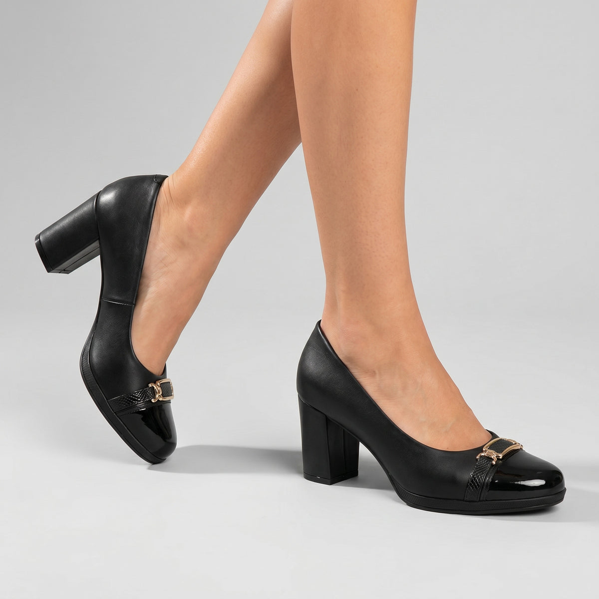 Zapato Mujer Negro/Dorado Deise Piccadilly