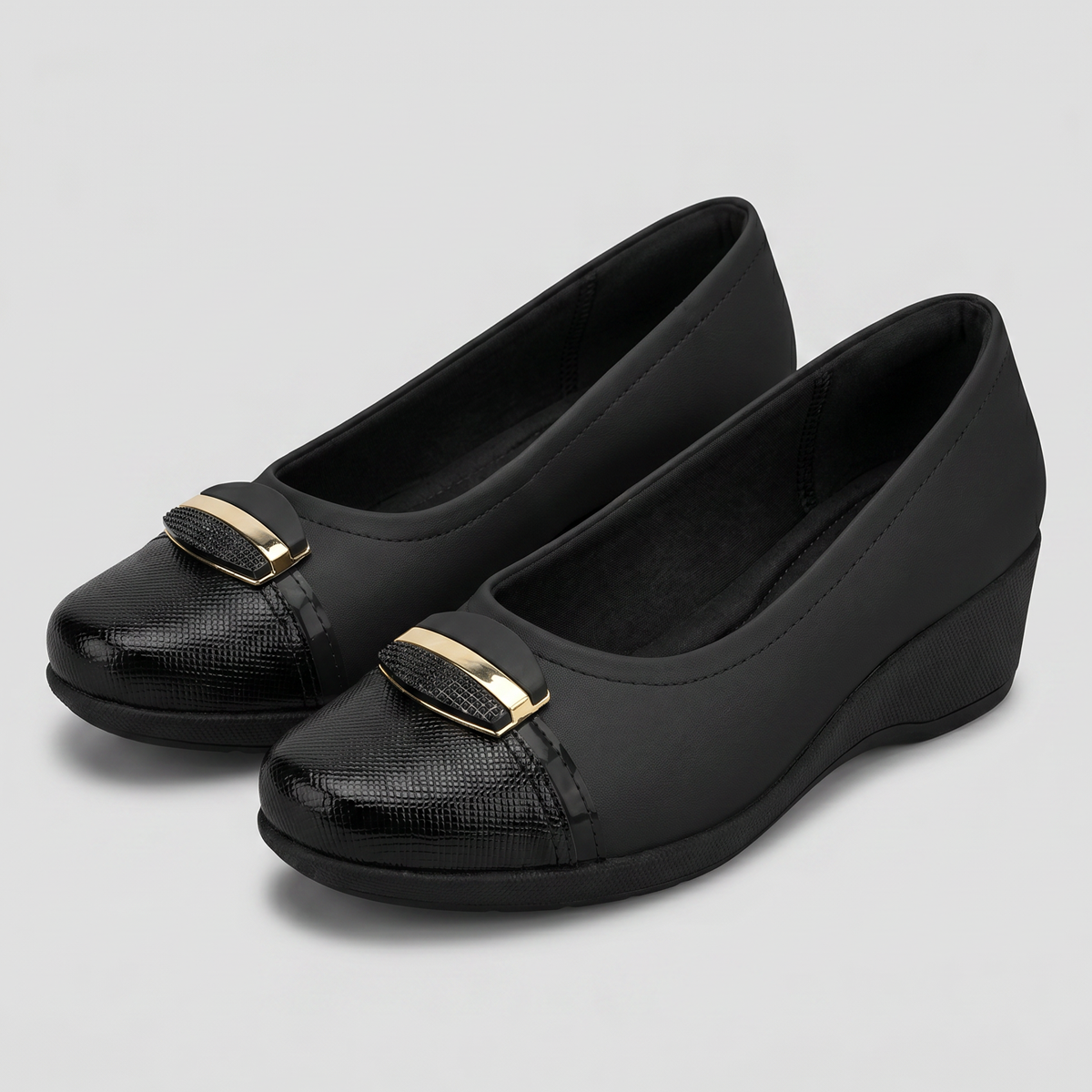 Zapato Mujer Negro/Dorado Ivone Piccadilly