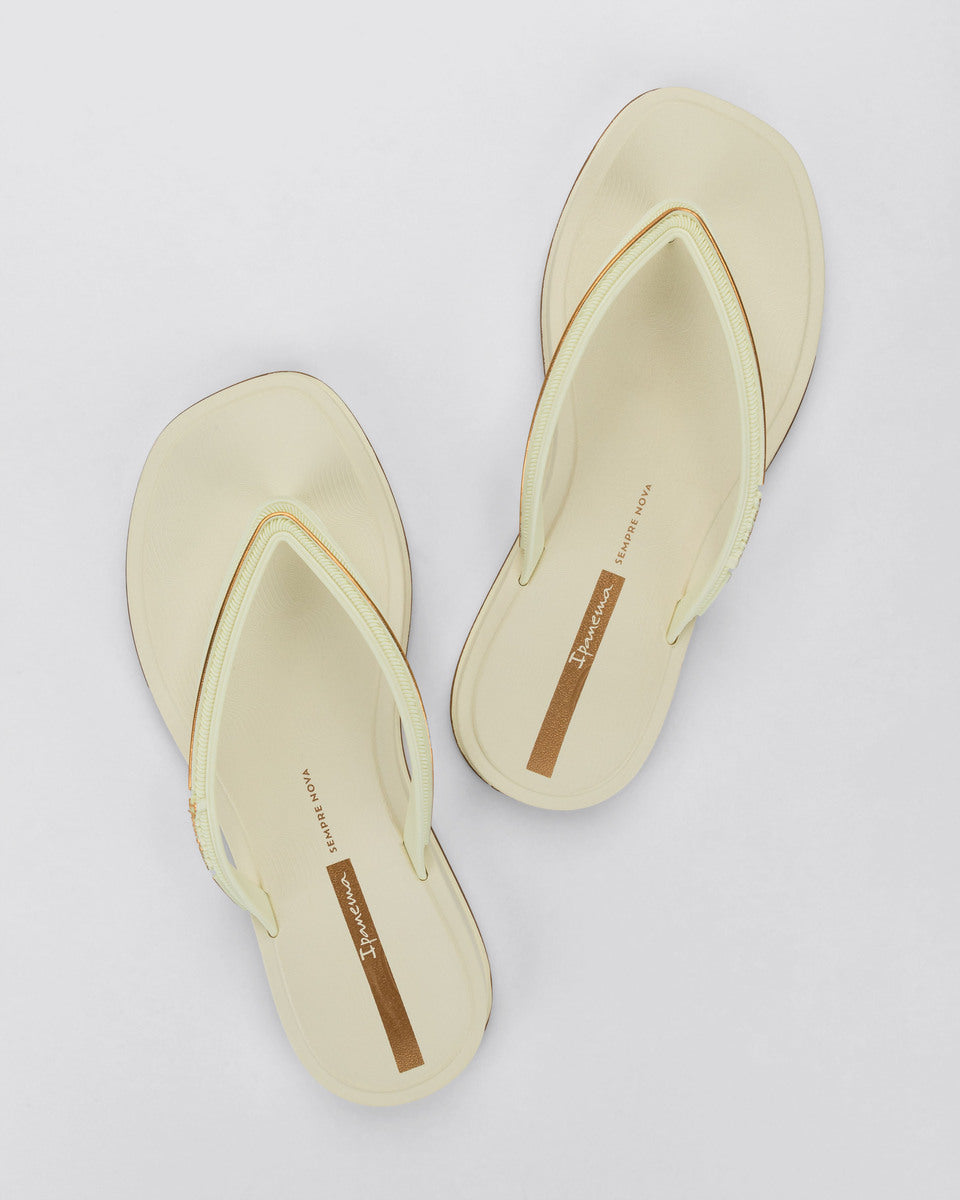 Sandalia Mujer Beige Glow Ipanema