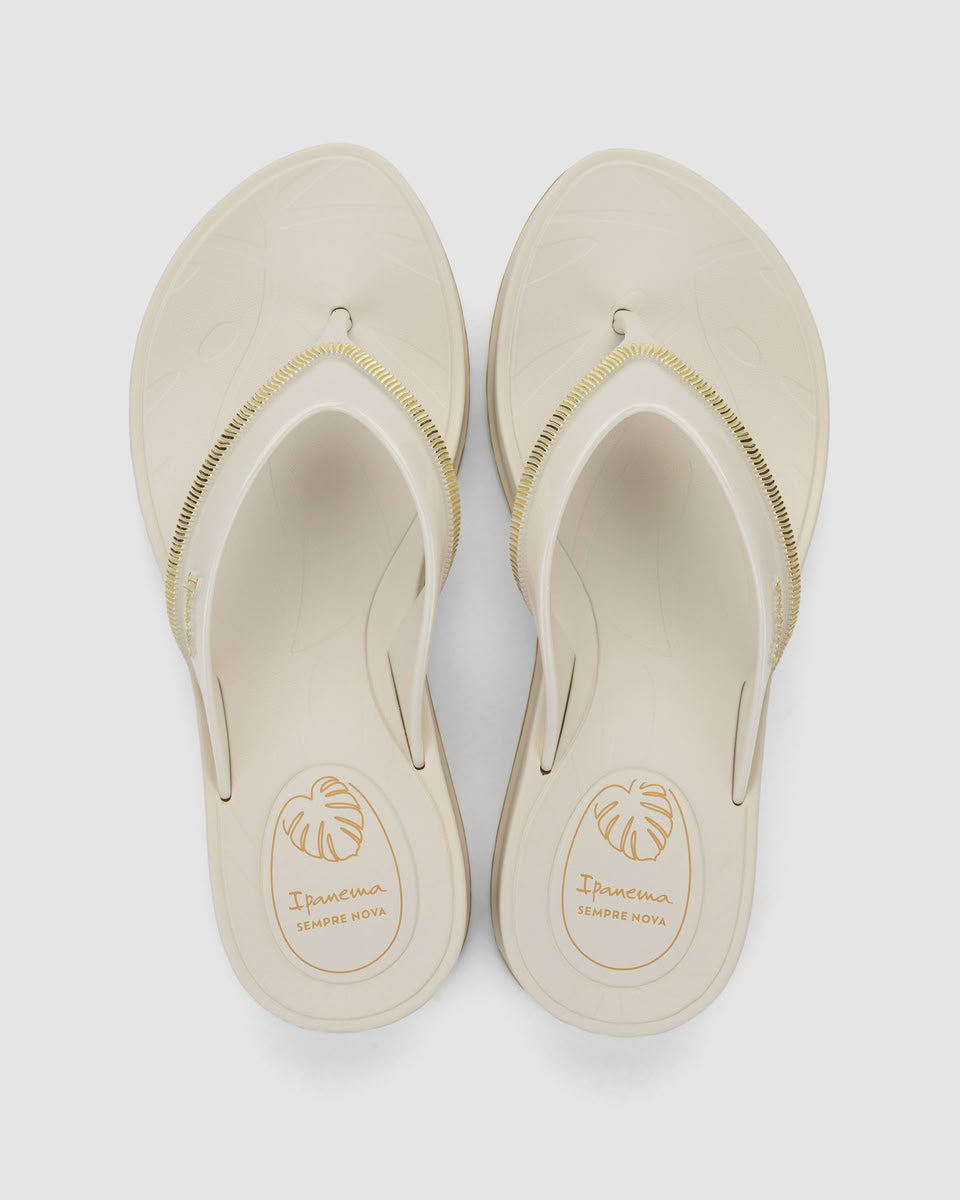 Sandalia Mujer Beige Shine Up Ipanema