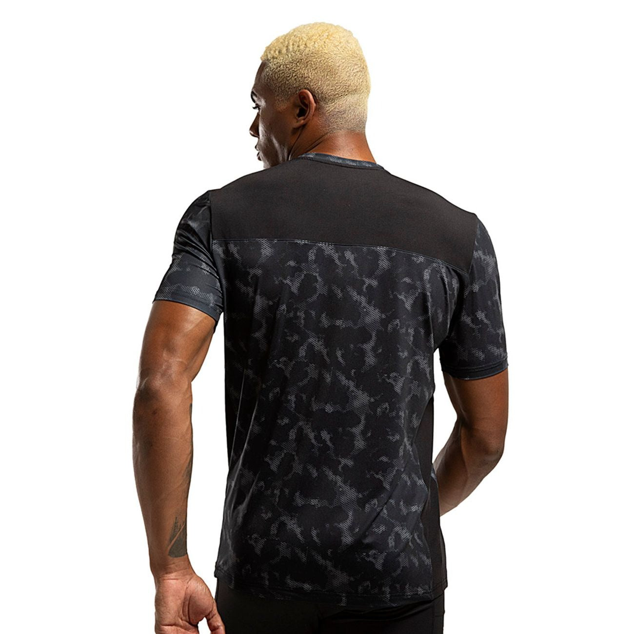 POLERA STAMP GRIS HOMBRE