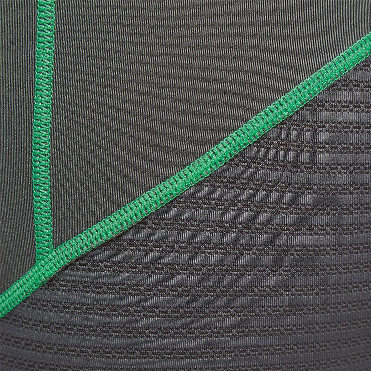 CALZA RUNNER 5 GRIS MUJER