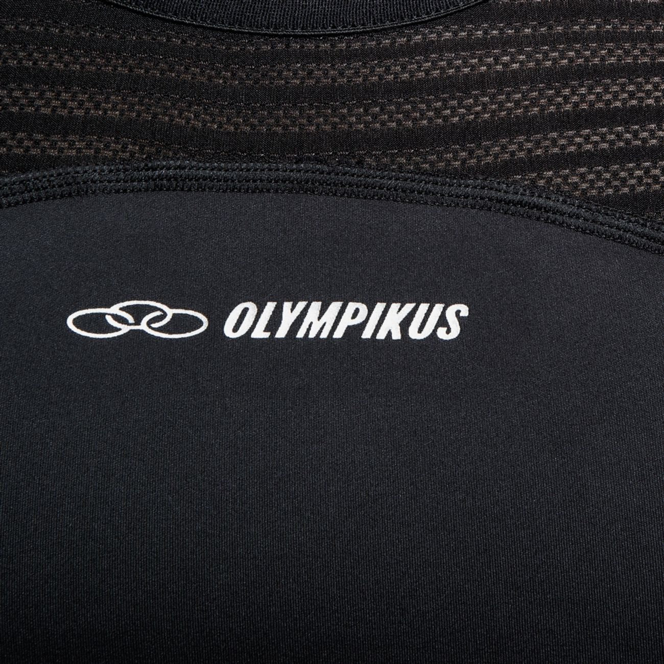 PETO RUNNER NEGRO MUJER