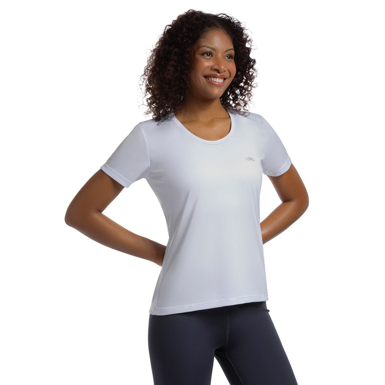 POLERA ESSENTIAL MANGA CORTA BLANCA MUJER