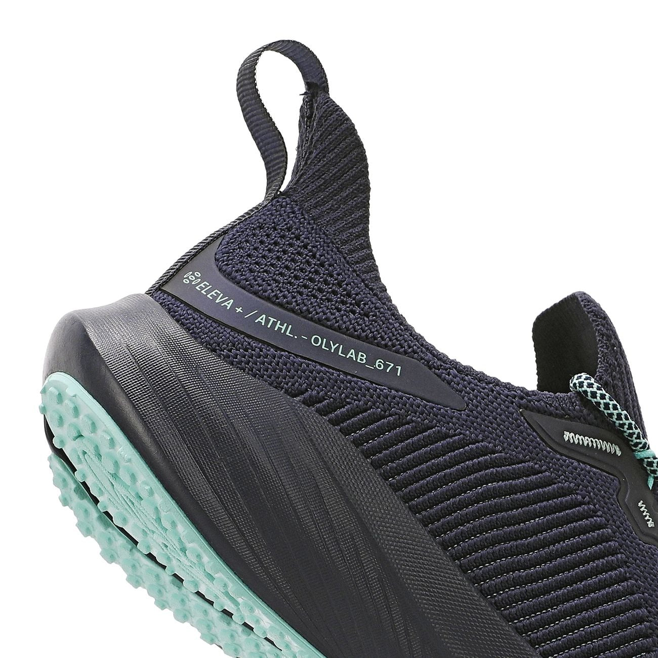 Zapatilla Mujer Adrena Azul Marino