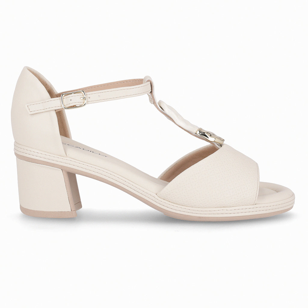 Sandalia Mujer Crema/Dorado Paola 516  Piccadilly