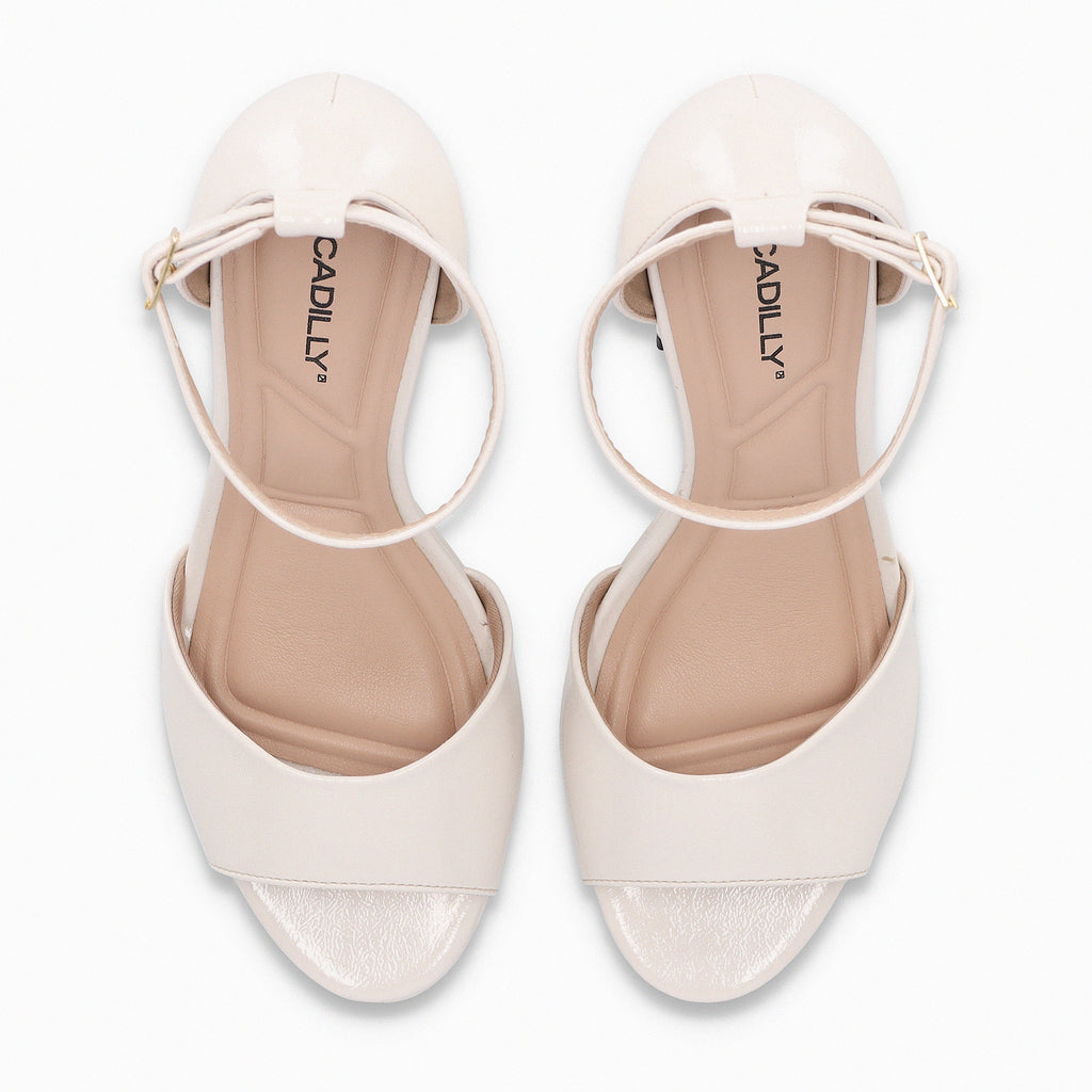 Sandalia Mujer Crema/Charol Cristine 319 Piccadilly