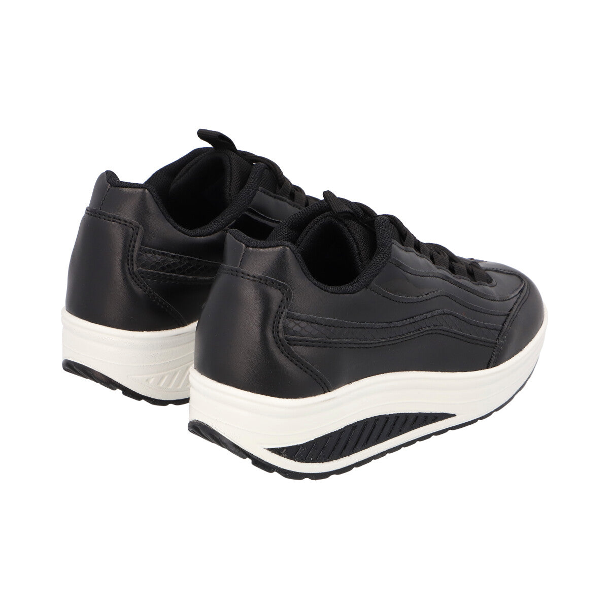 Zapatilla Urbana Mujer Negro Fiorella Detogni