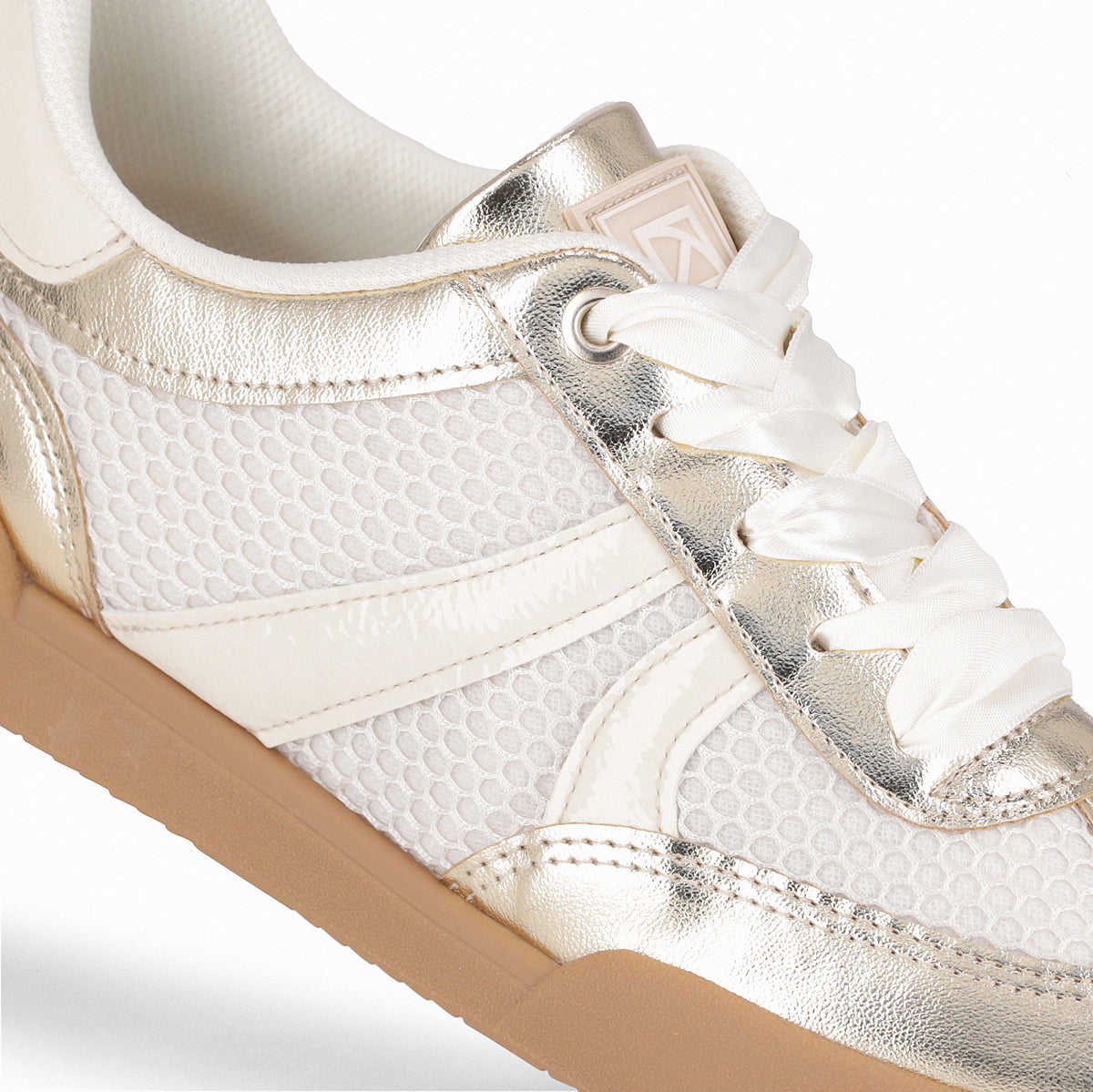 Zapatilla Mujer Dorado/Beige Caroline Piccadilly