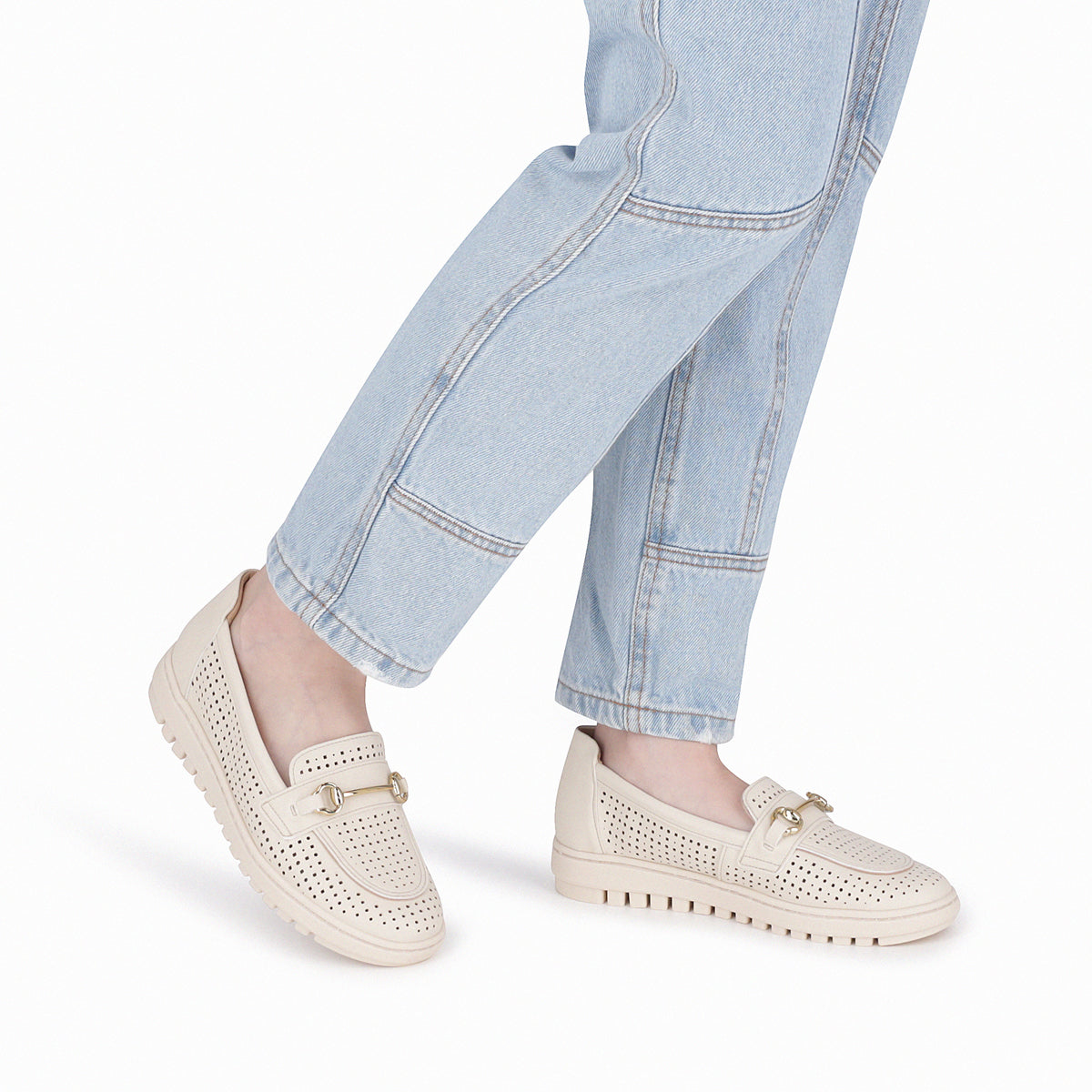 Zapatilla Mujer Crema/Dorado Nici Piccadilly