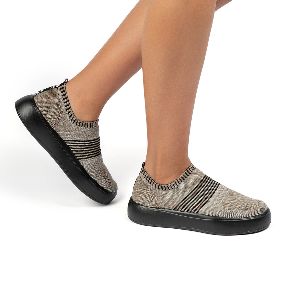 Zapatilla Urbana Mujer 6777 Sosi Negro Piccadilly