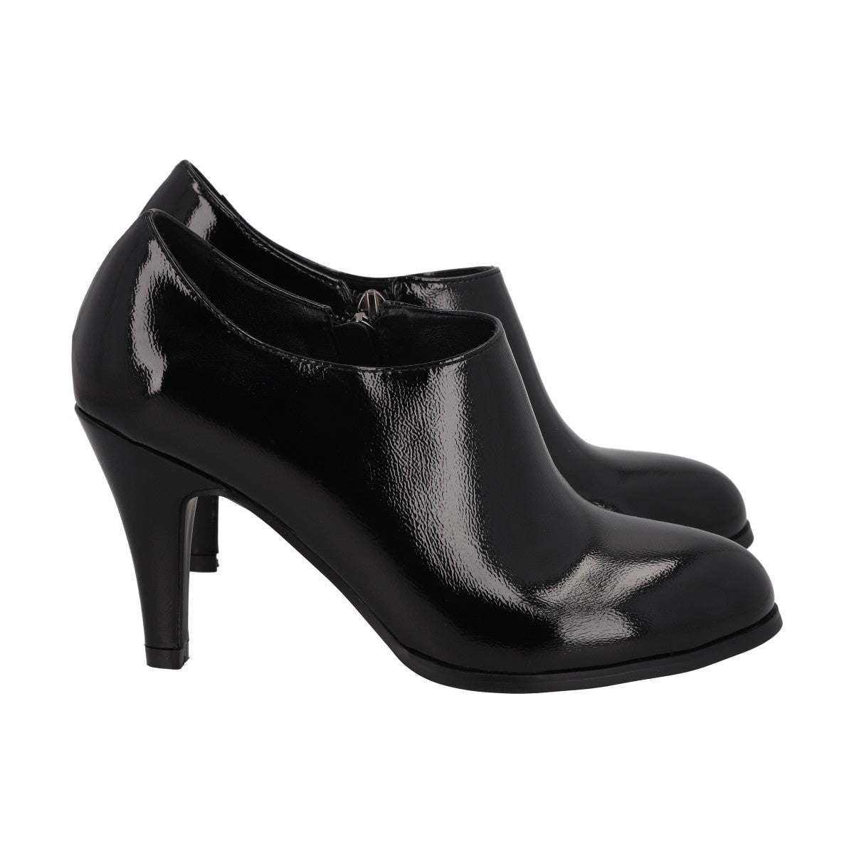 Botin Bobbi Negro Charol Taco Medio Police