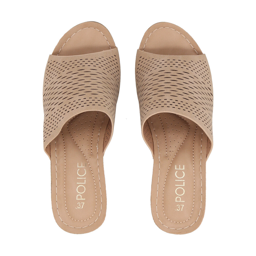 Zueco Mujer Camel Daniela  2 Police